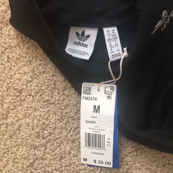 NWT Adidas biking shorts. - Picture 4 of 5
